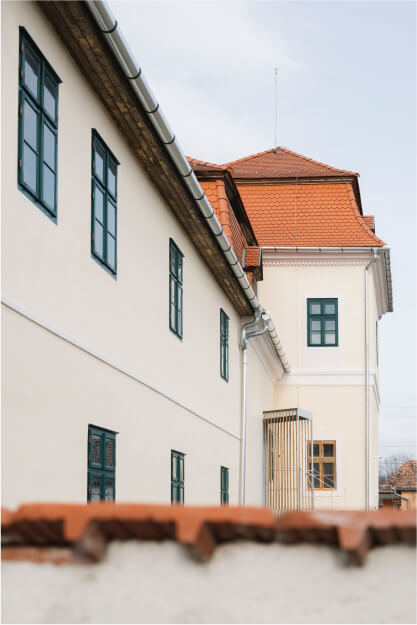 The facade of the castle