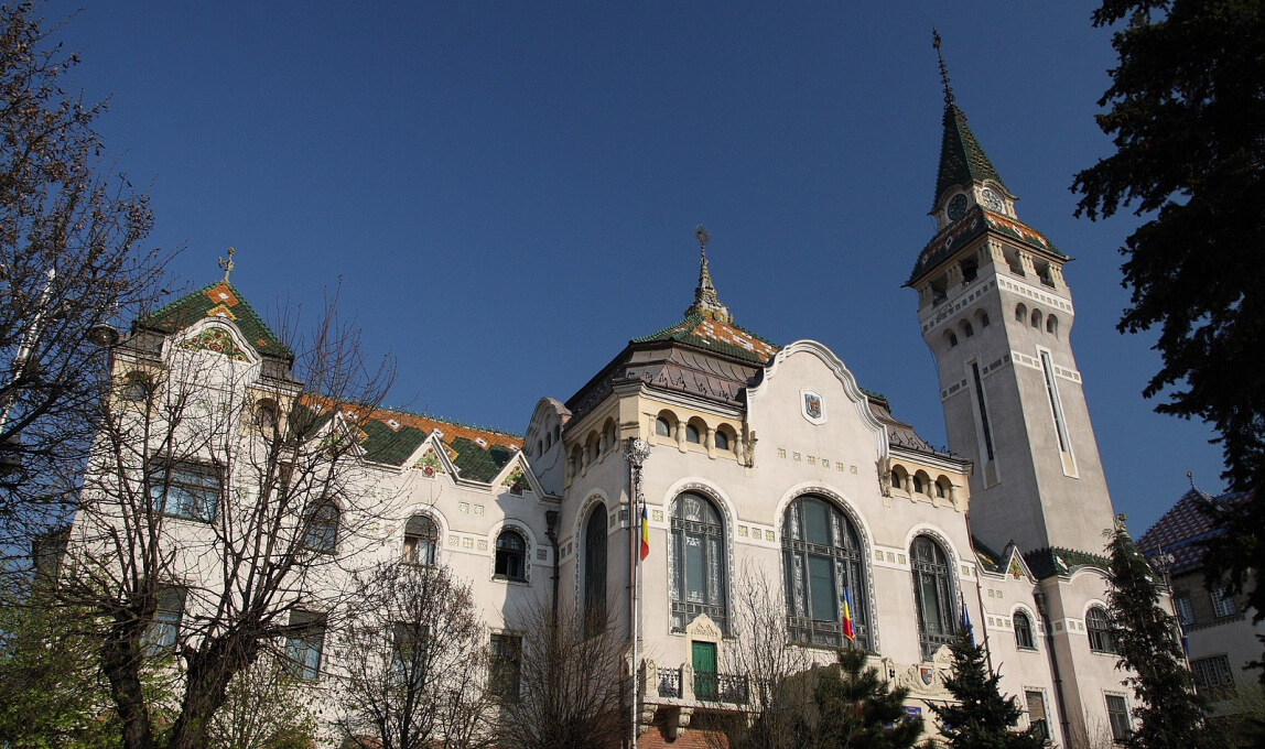 Palace of Culture, medieval castle, national theater